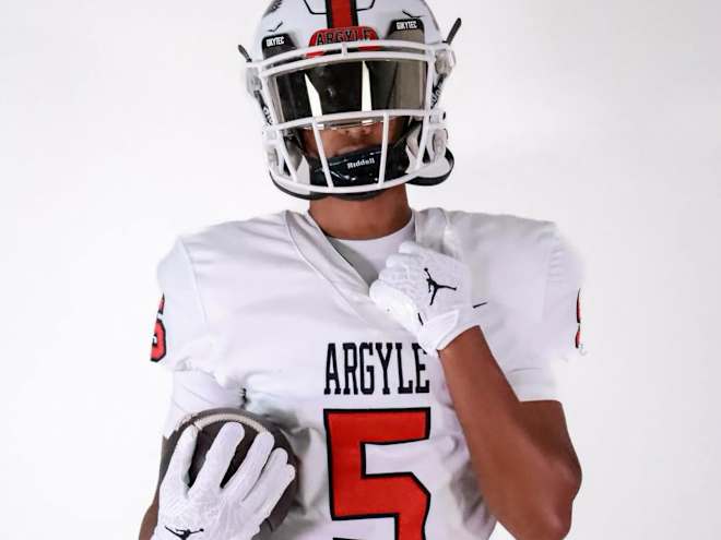 LSU, Oregon, Texas battling over four-star WR Julian Caldwell