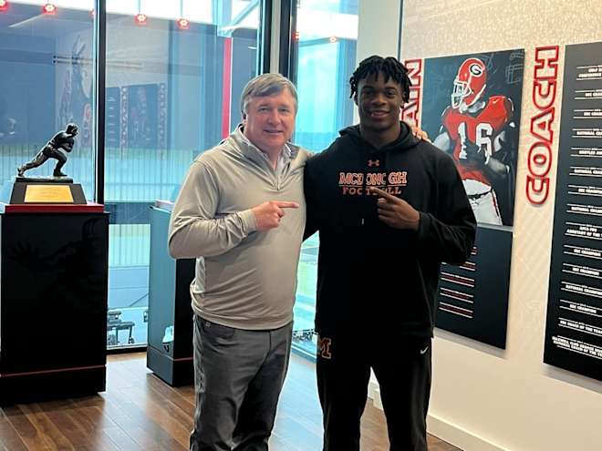 Nick Abrams learns about UGA, moves Bulldogs up his list