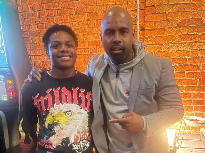 2026 ATH Daniel White reacts to 'special' Syracuse offer