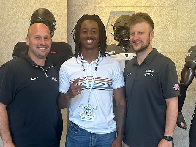 Dual-Threat QB Tyrell Grant: “West Point is a special place … I feel it!”