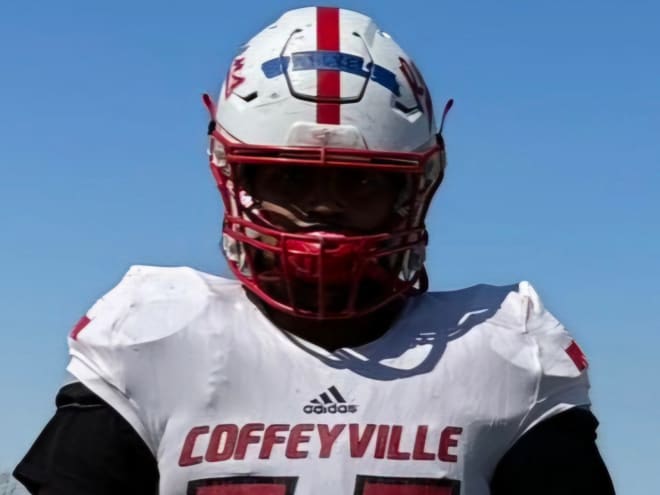 Coffeyville CC's Khalil Walker picks up first offer from Akron