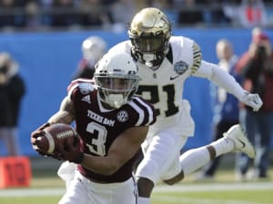 Four players Sumlin lured from Arizona to Texas A&M