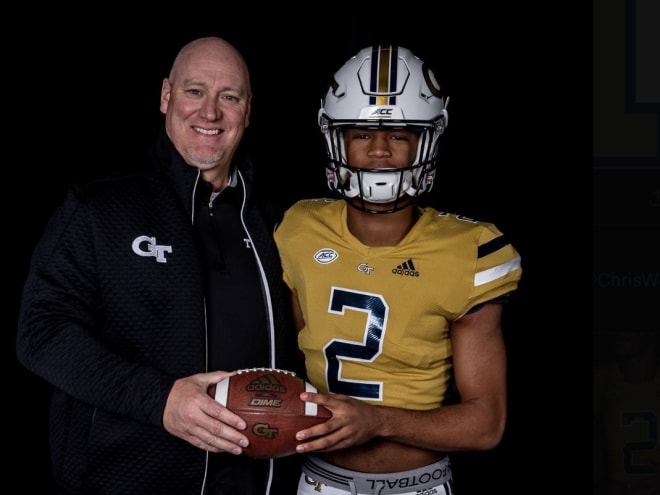 Four-star QB Jakhari Williams embracing role as class leader, recruiter