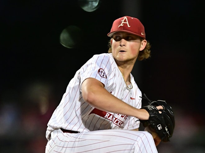 No. 8 Arkansas evens series with win over No. 17 Tennessee