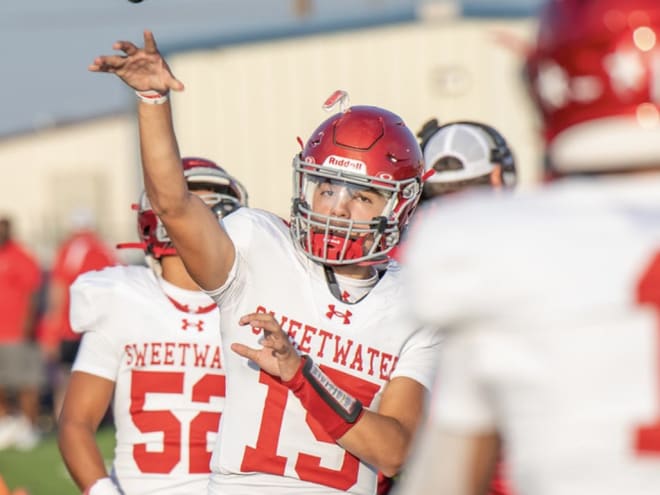 Q&A with Sweetwater quarterback Caiden Ortiz