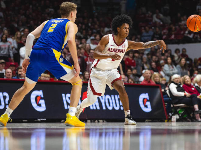 Where does Alabama basketball rank ahead of its matchup against Oklahoma