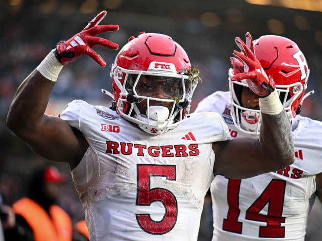 Rutgers gets first-ever win over Miami in Pinstripe Bowl