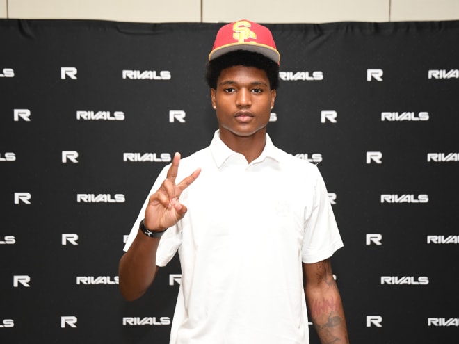 Four-star CB Shamar Arnoux commits to USC