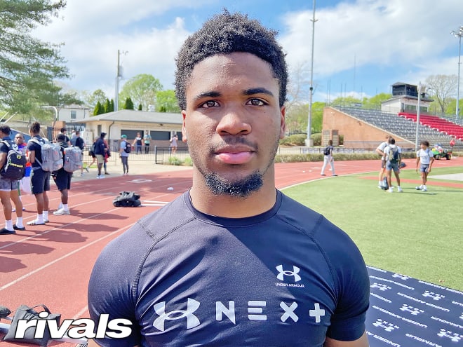 Three-star DB commit Vanzale Hinton has great Vandy official