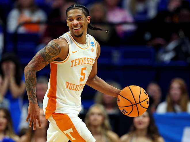 Tennessee basketball guard Zakai Zeigler will team up with Chaz Lanier
