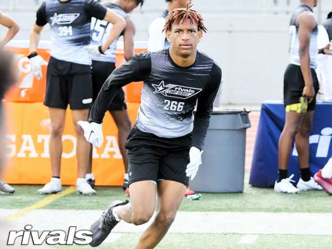 Three-star 2026 CB Justin Lewis commits to North Carolina