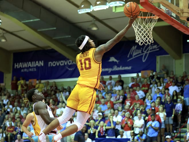 Cyclones escape with Maui win over Dayton