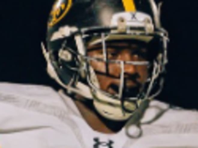 Junior OL Edward Baker breaks down top 7