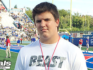 Army offers 2017 3-star OL with West Point ties
