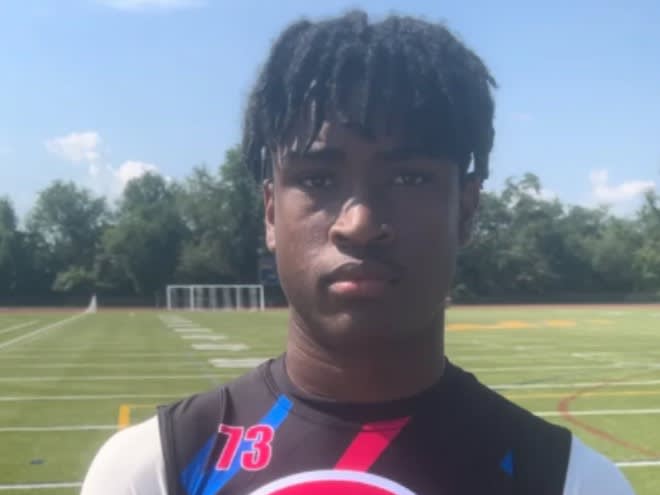 2027 ATH Javien Robinson looking to set Syracuse visit after offer