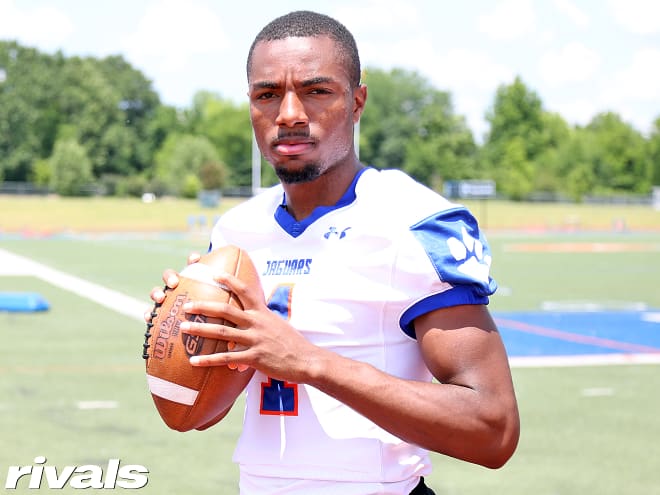 Mississippi ATH Jimmy Holiday commits to TCU