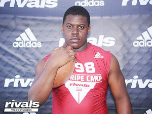 Pitt 'felt like home' for Miami DT