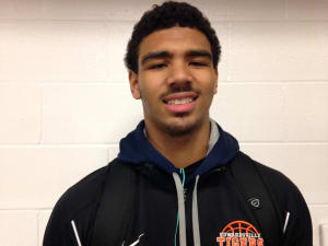 Senior guard on the Illini radar