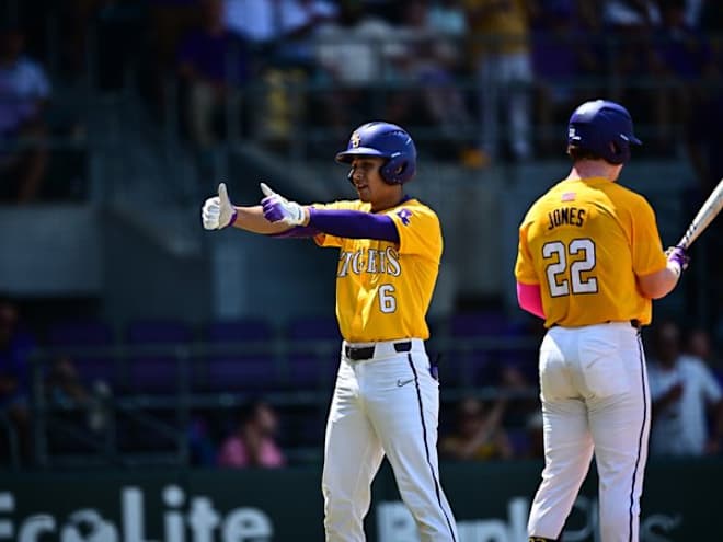 Casan Evans deals in 12-2 run-rule win over Tennessee