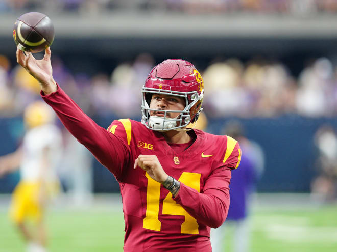 Teammates talk up new USC starting QB Jayden Maiava's talent and potential