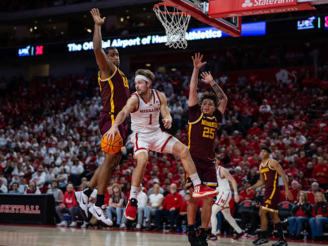 Nebraska falls at home to Minnesota: "We're running out of bullets"