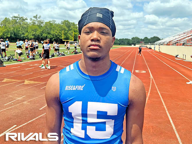 ISU offers NIU commit, works to schedule DB for official visit