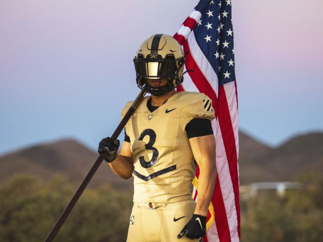 Black Knights uniform for the 2023 Army-Navy Game