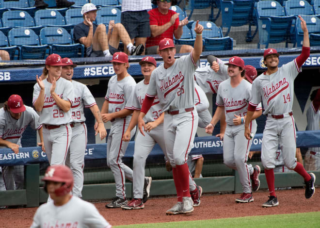 Alabama baseball loses two to Auburn, has third rained out as