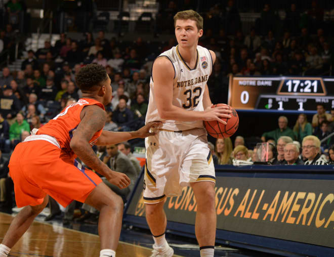 Notre Dame moved to 3-0 in ACC play Saturday afternoon after defeating Clemson 75-70.