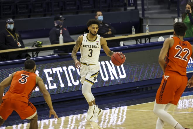 Notre Dame Fighting Irish men’s basketball junior point guard Prentiss Hubb