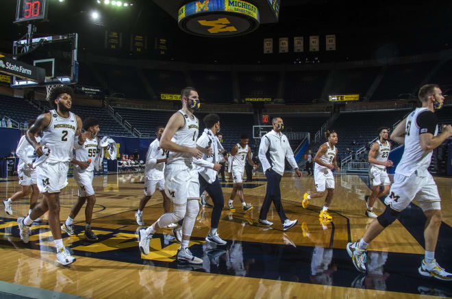 Michigan Wolverines basketball head coach Juwan Howard