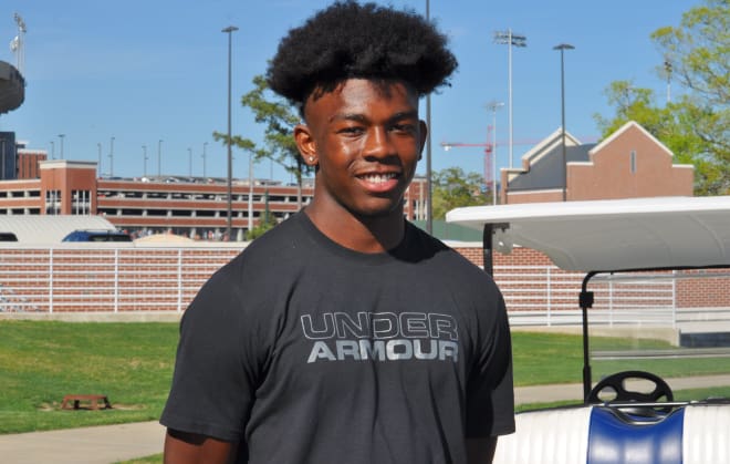 Five-star wide receiver Justyn Ross is making his fourth visit to Auburn this year on Saturday.