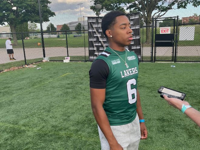 West Bloomfield 2025 three-star wide receiver Kamren Flowers 