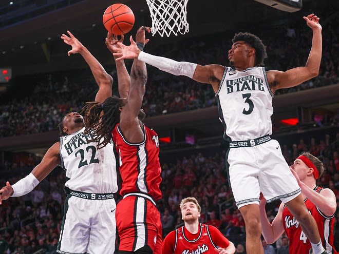 Jaden Akins and Mady Sissoko were unable to stop Rutgers in the Big Apple.
