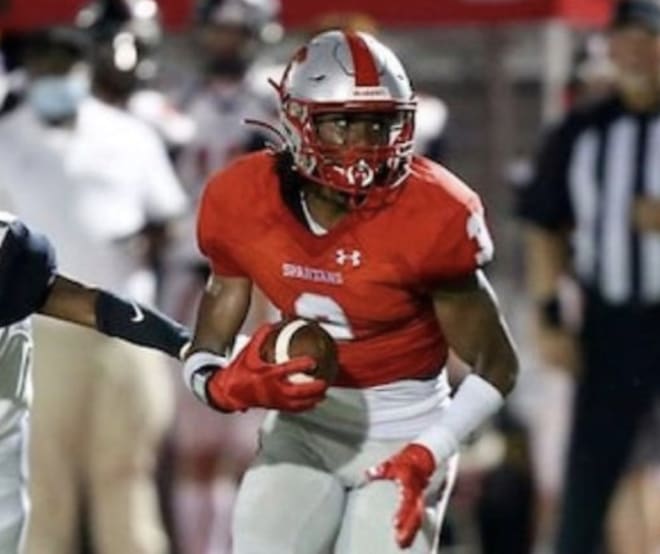 Cornerback Terrente Hinton of Hutchinson (Kan.) C.C. verbally committed to NC State on Sunday during his official visit to Raleigh.