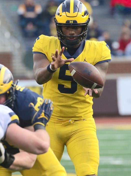 Michigan Wolverines football QB Joe Milton