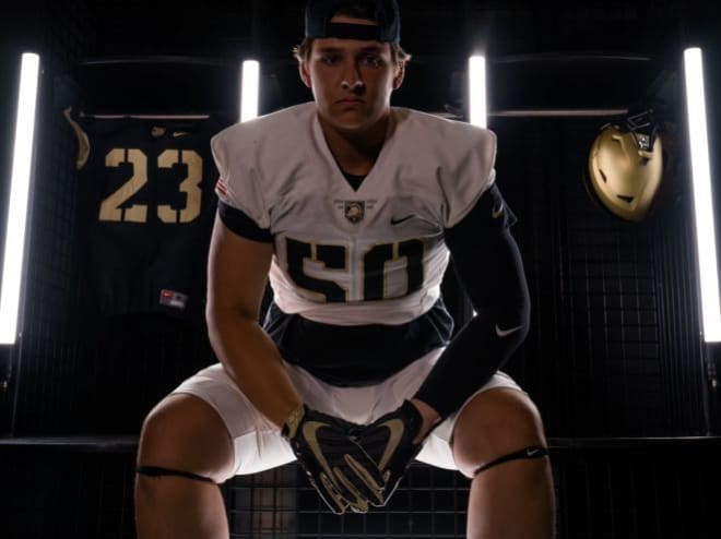 O-Lineman William Beargie has his eyes on the Army Black Knights of West Point