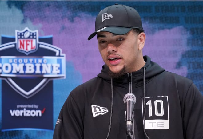 Combine physical shows Thaddeus Moss has foot injury: report - Death ...