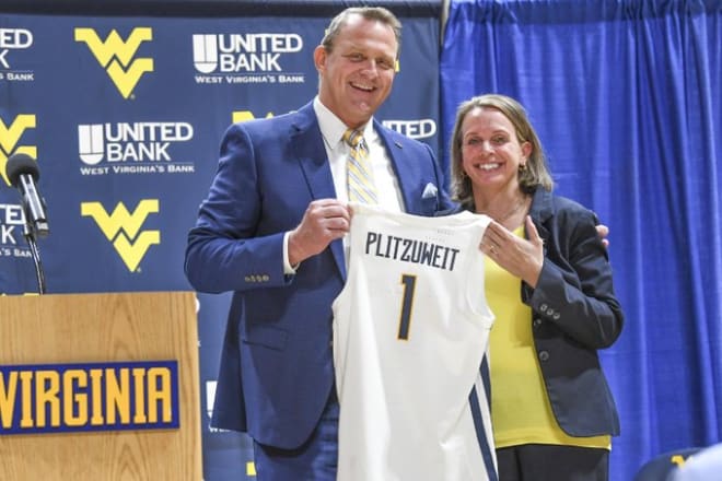 Plitzuweit has been named the women's basketball coach at West Virginia. 