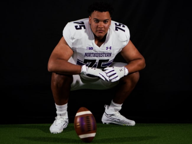 Jordan Knox is the third offensive lineman in Northwestern’s 2023 class.