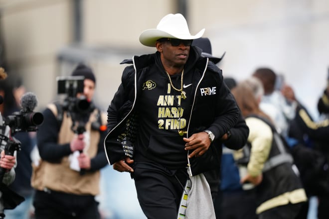 Deion Sanders dismisses notion of leaving Colorado for NFL gig after  undefeated start: 'I would never do that