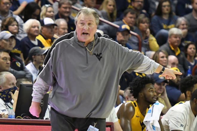 Huggins wants to see better effort and less mistakes from his West Virginia Mountaineers basketball team.