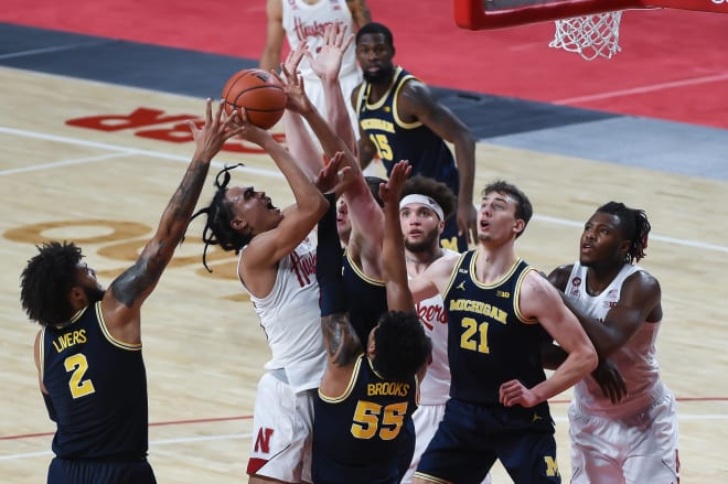 Michigan Wolverines basketball sophomore wing Franz Wagner is projected as an NBA lottery pick.