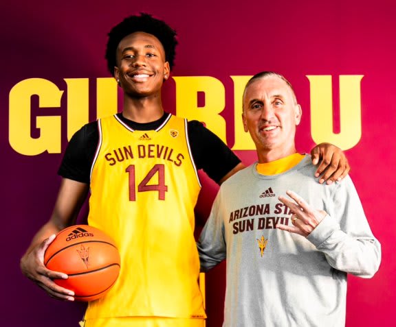 2024 center Jaden Smith with ASU HC Bobby Hurley during his Tempe visit (Jaden Smith IG)