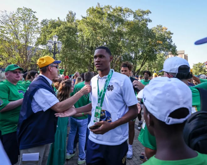 In the latest Rivals250 update for the 2025 recruiting class, Notre Dame football QB commit Deuce Knight came in at No. 34 overall. He is the highest-ranked Irish commit in the 2025 class.