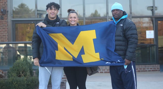 Rivals250 defensive back Isaac Thompson holds a Michigan Wolverines football recruiting offer.