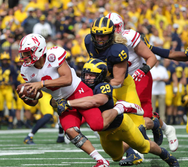 Redshirt junior viper Jordan Glasgow was one of many Wolverines hounding the 'Huskers.