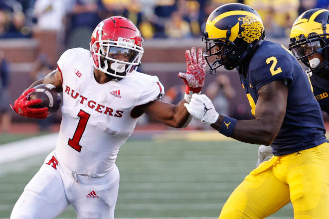 Michigan Wolverines football safety Brad Hawkins