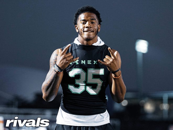 2023 four-star linebacker Jordan Hall will visit Notre Dame for the second time this upcoming June. 