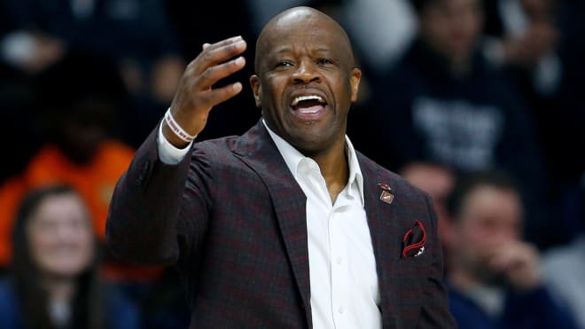 Coach Mike Anderson